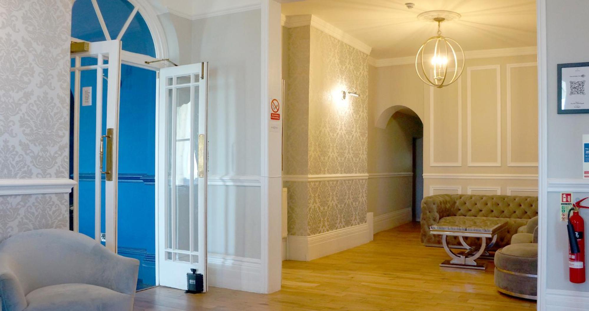 The Pier Hotel Истбурн Экстерьер фото