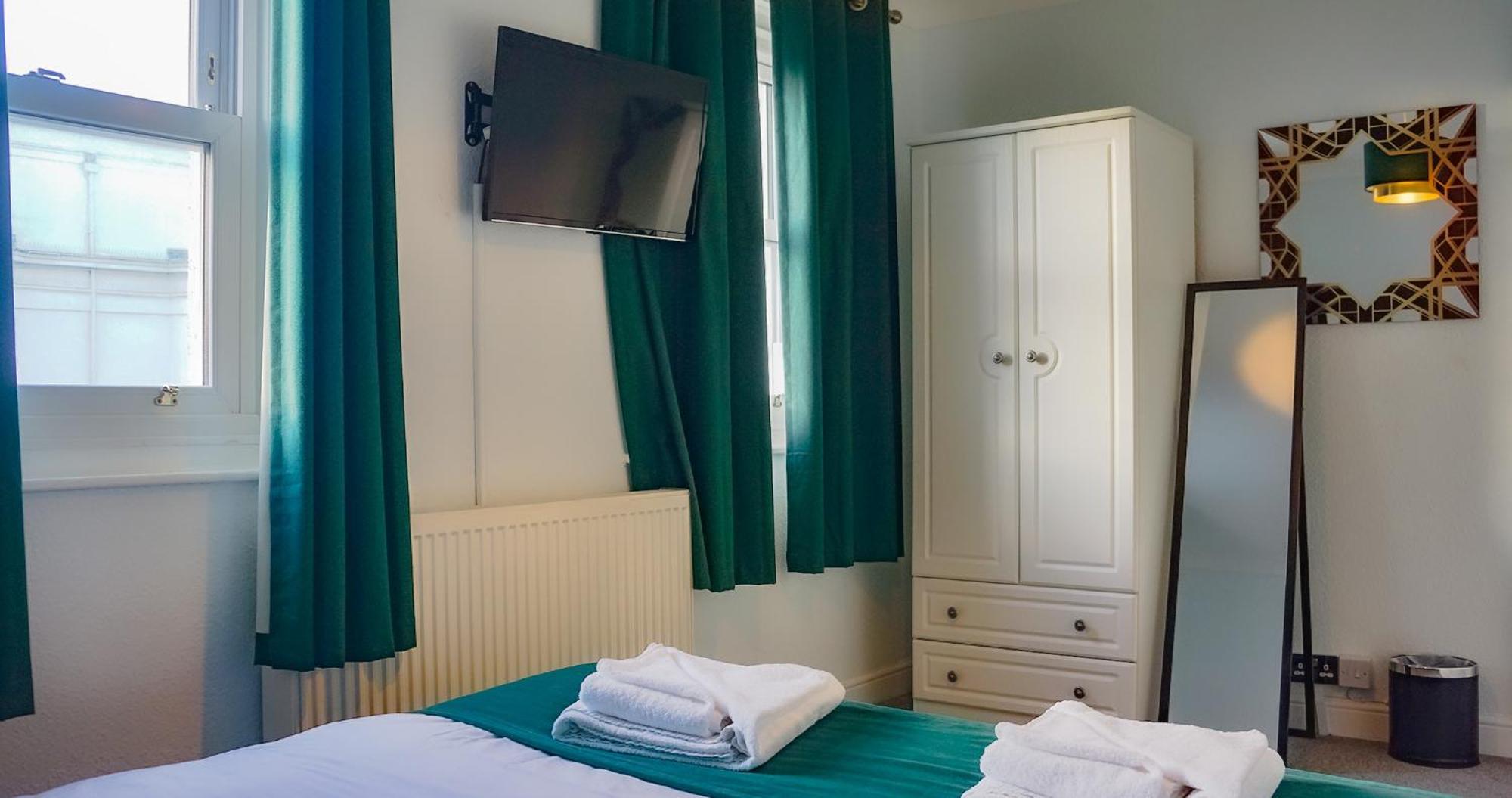 The Pier Hotel Истбурн Экстерьер фото