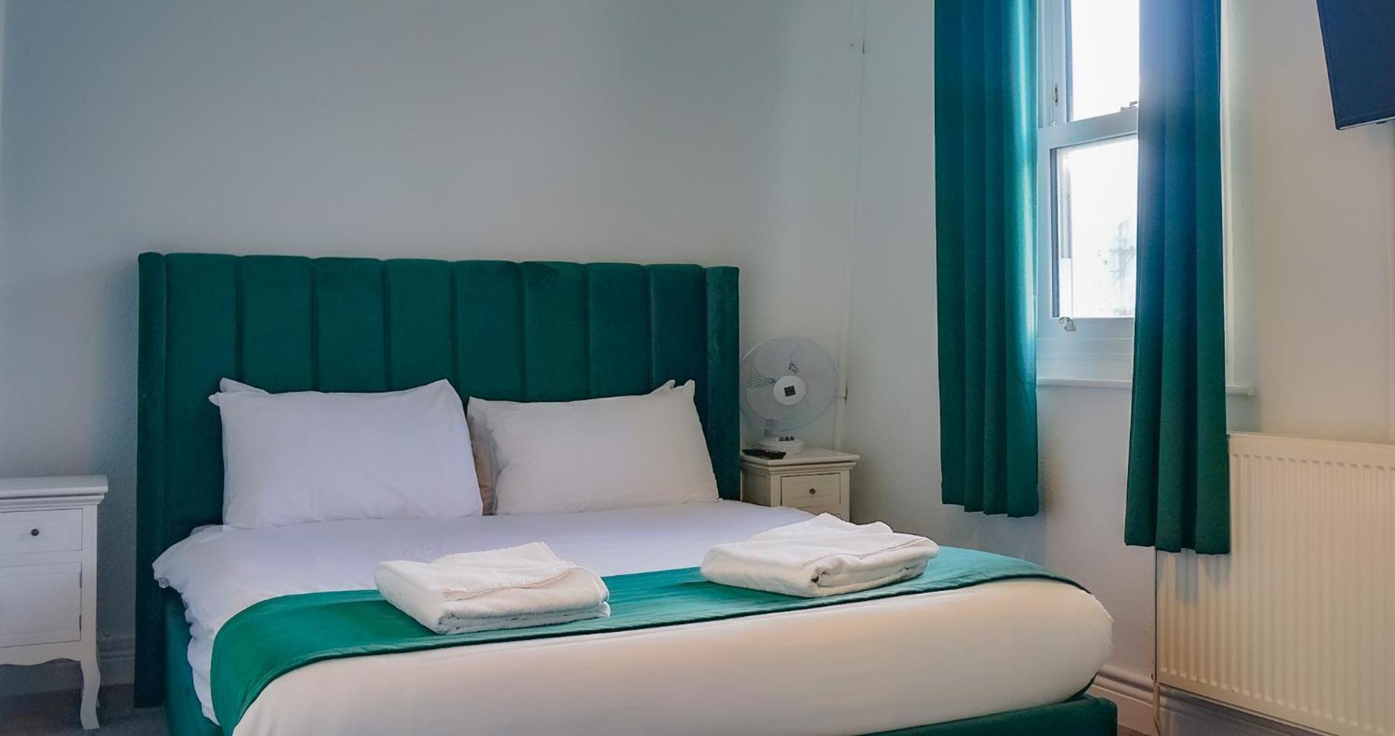 The Pier Hotel Истбурн Экстерьер фото