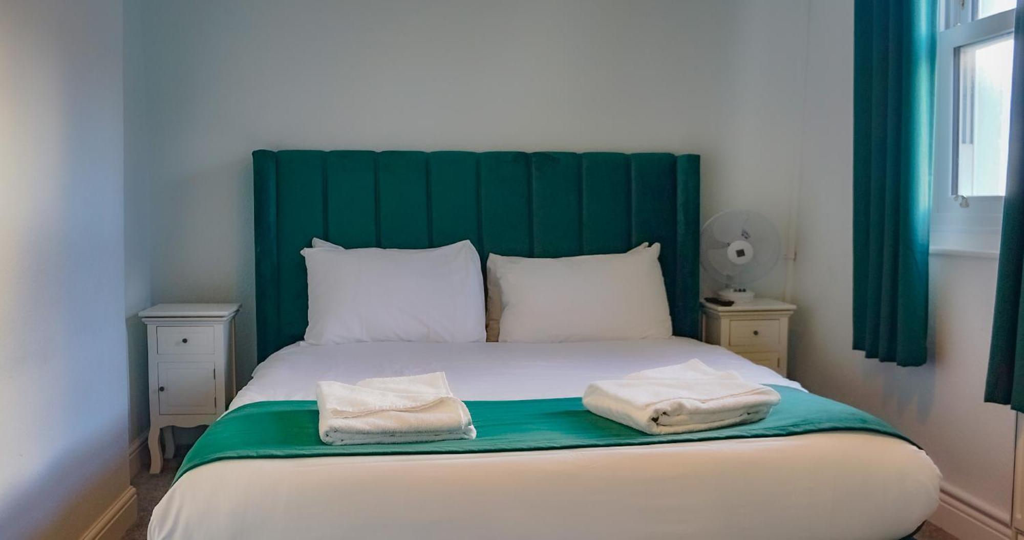 The Pier Hotel Истбурн Экстерьер фото