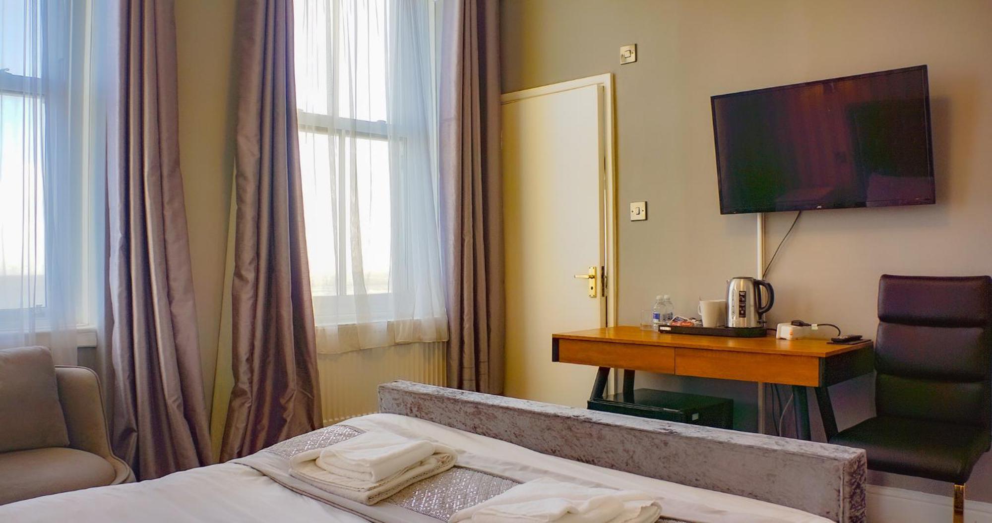 The Pier Hotel Истбурн Экстерьер фото