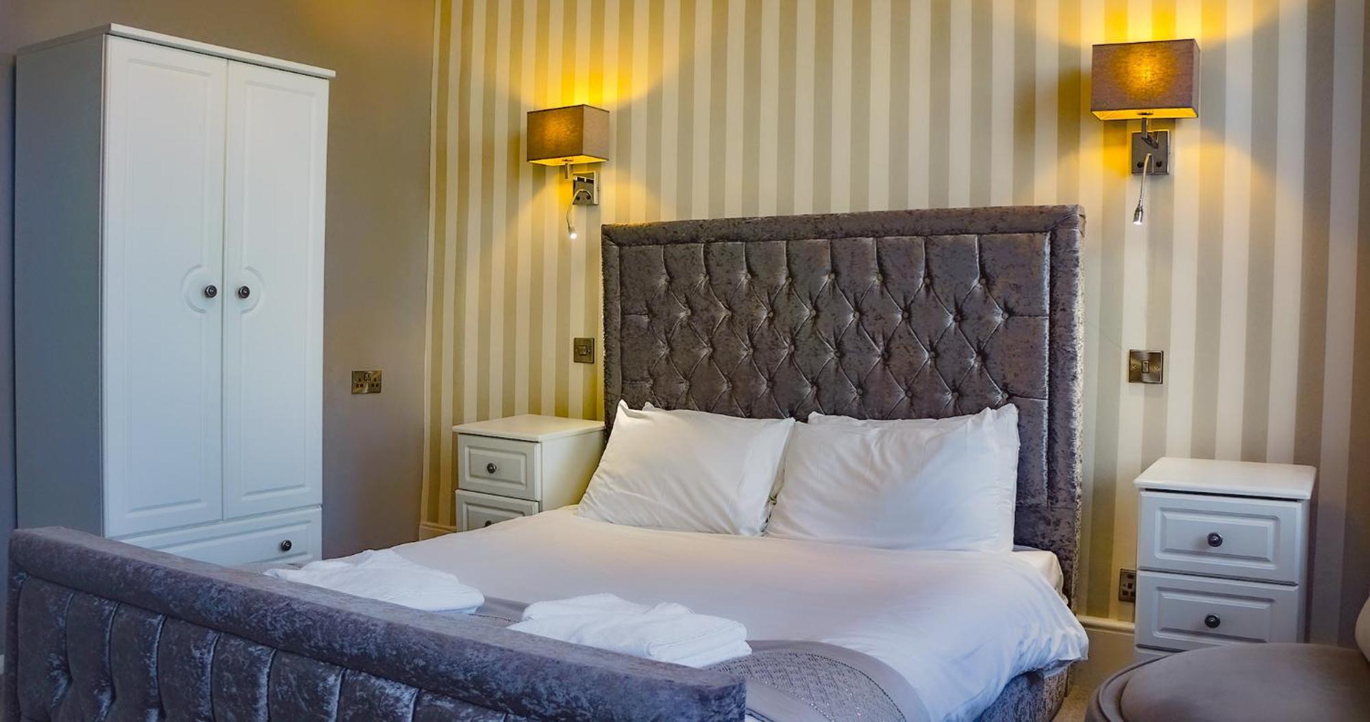 The Pier Hotel Истбурн Экстерьер фото